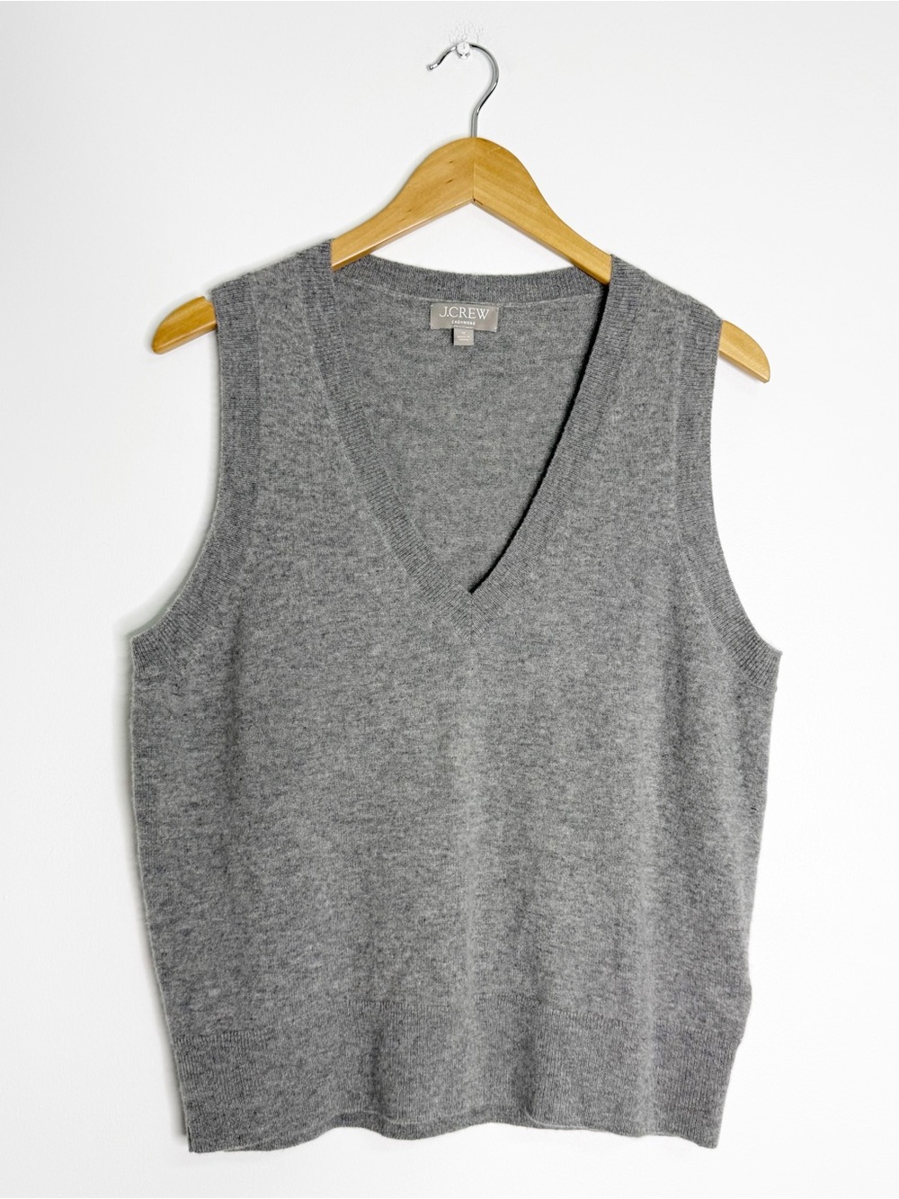 J.Crew Cashmere Sweater Vest Medium Gray V-Neck 100% Cashmere